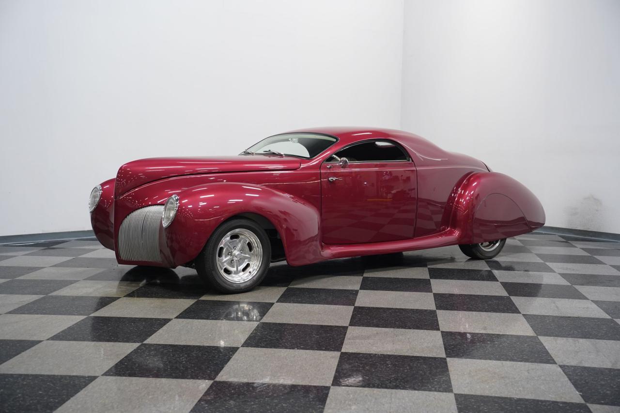 1939 Lincoln Zephyr Restomod