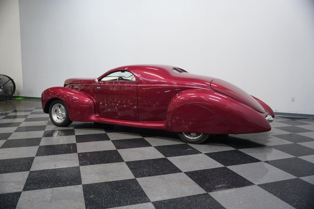 1939 Lincoln Zephyr Restomod
