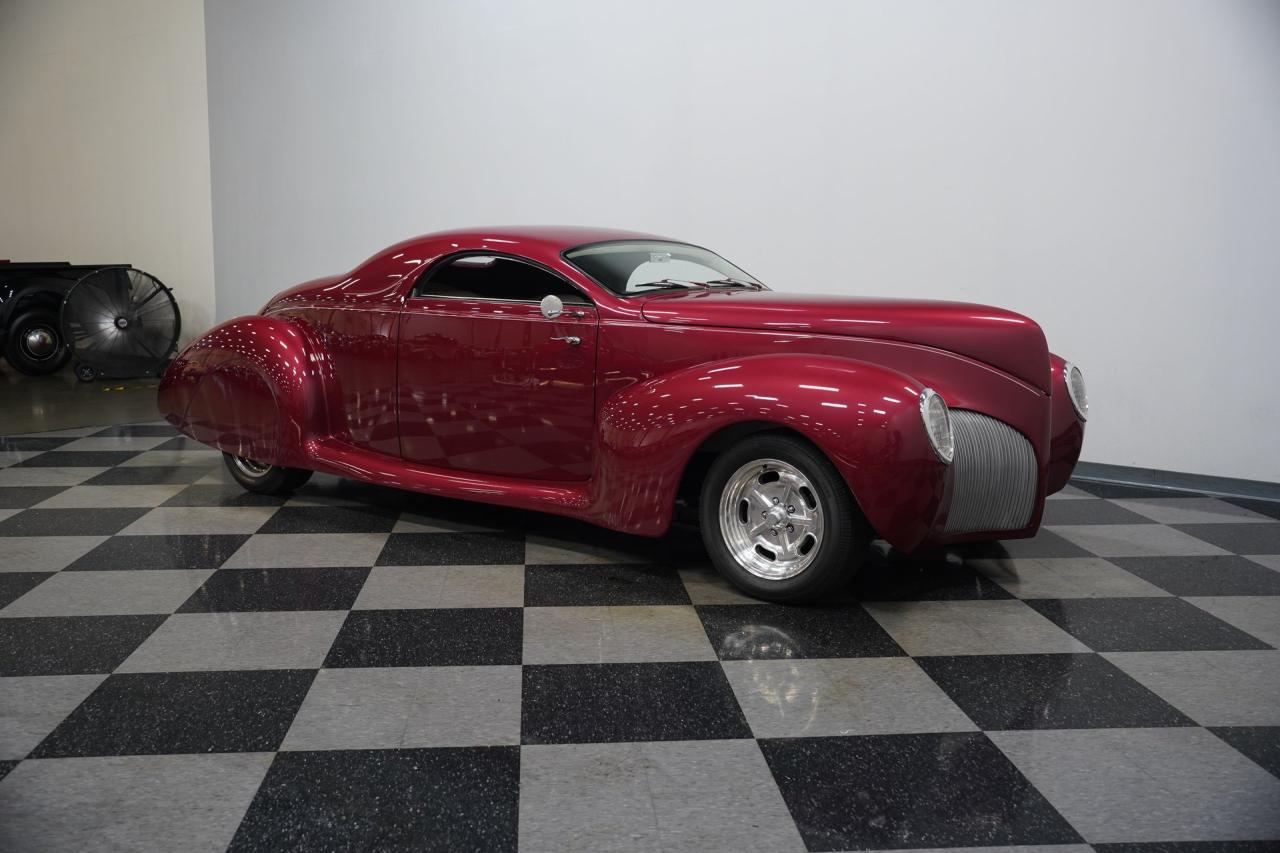 1939 Lincoln Zephyr Restomod