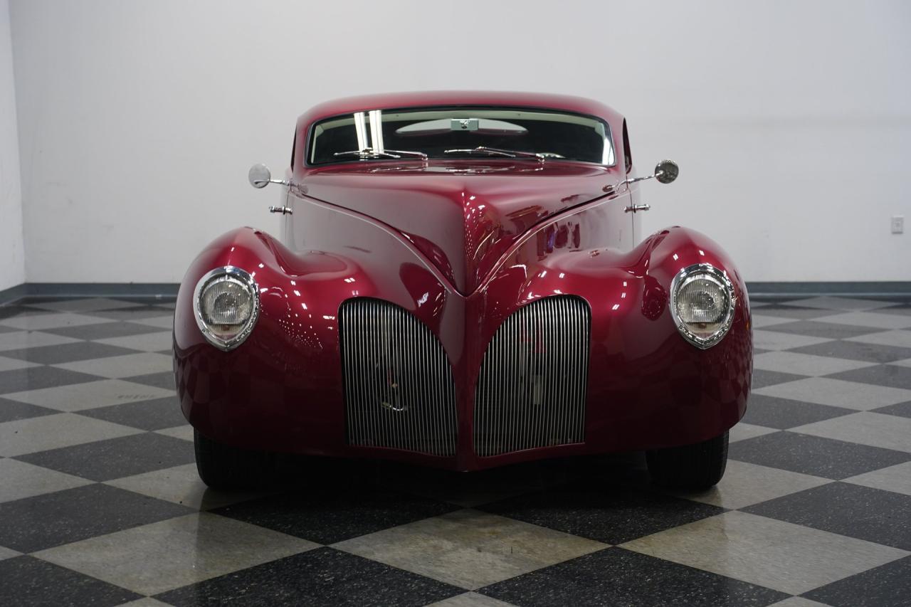 1939 Lincoln Zephyr Restomod