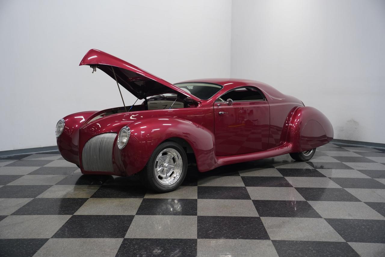 1939 Lincoln Zephyr Restomod