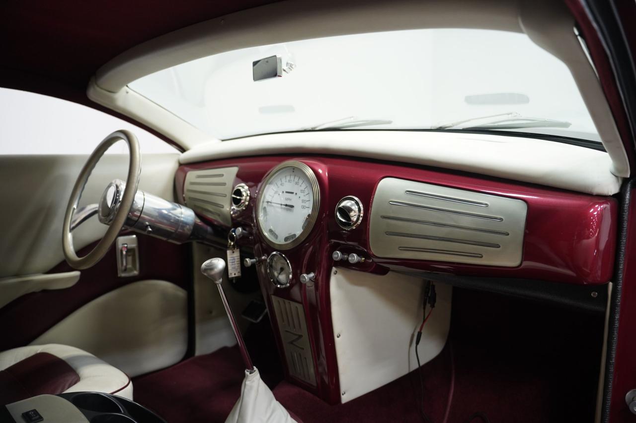 1939 Lincoln Zephyr Restomod