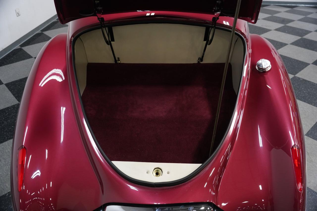 1939 Lincoln Zephyr Restomod
