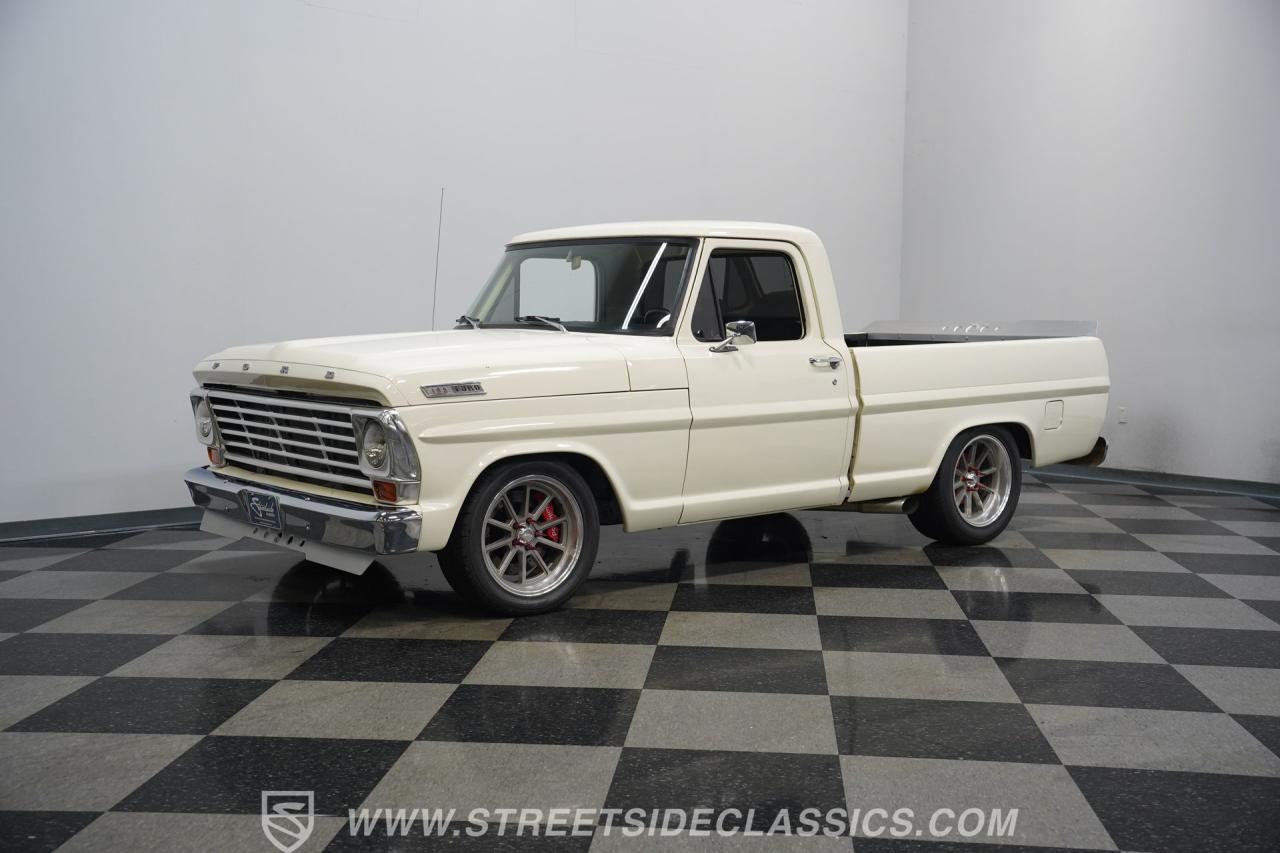 1967 Ford F-100