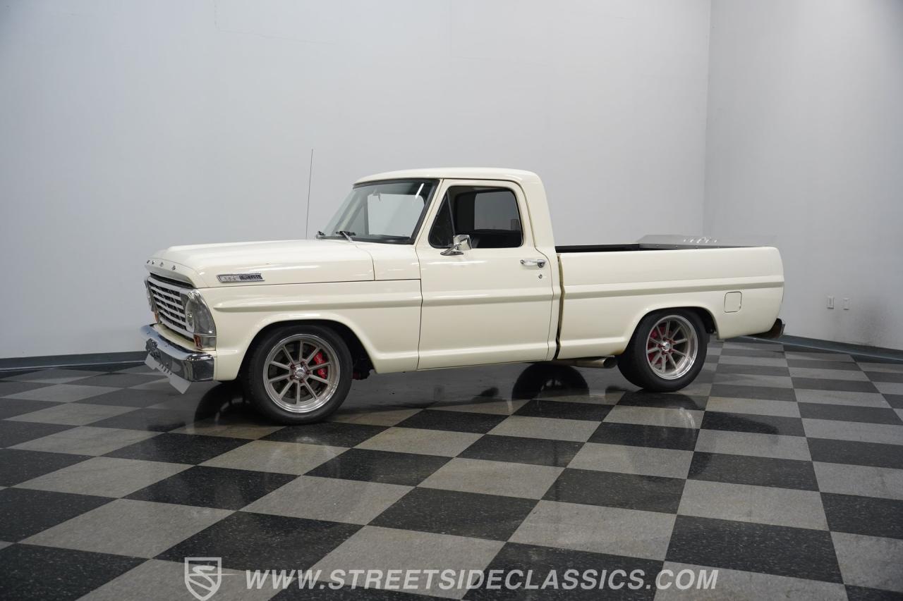 1967 Ford F-100