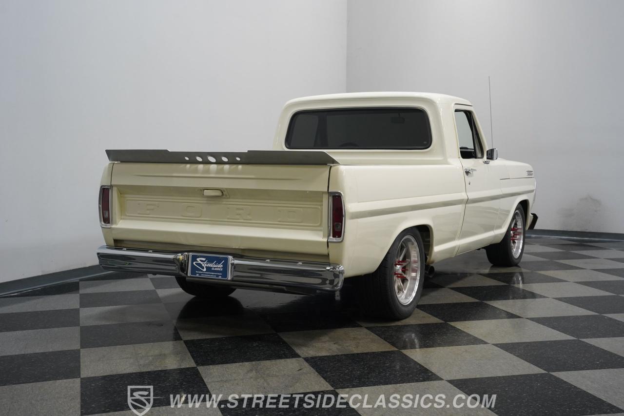 1967 Ford F-100