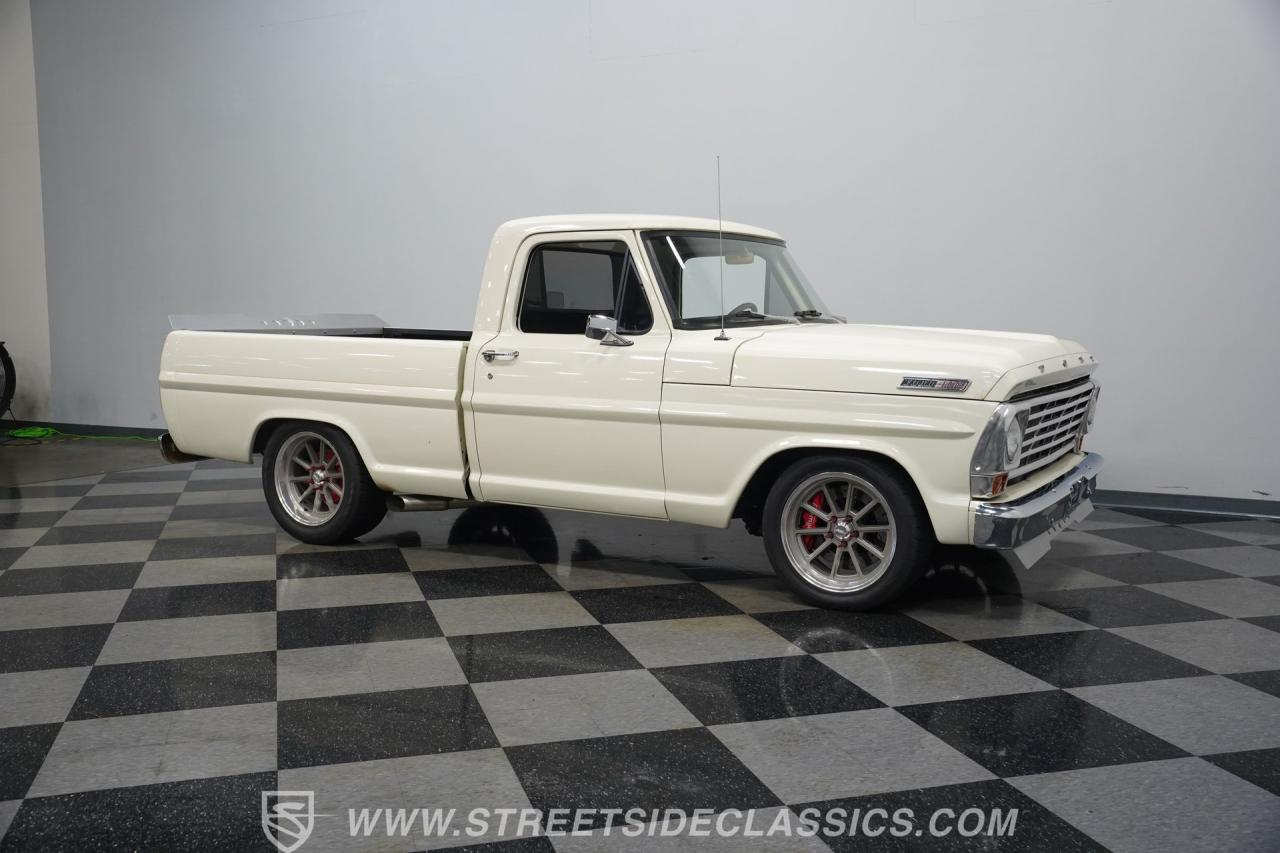 1967 Ford F-100