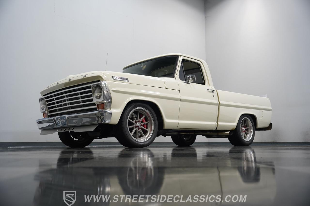 1967 Ford F-100
