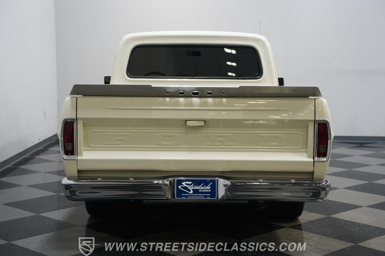 1967 Ford F-100