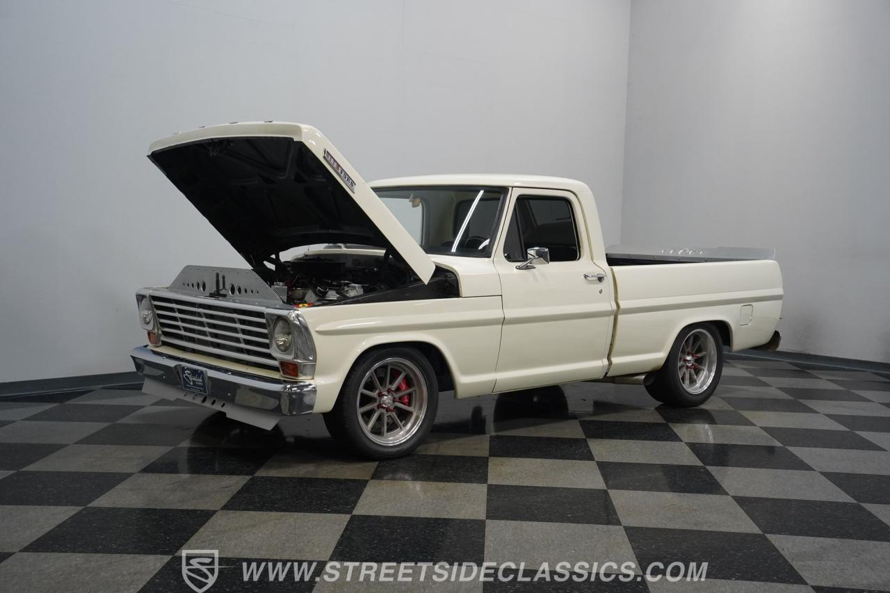 1967 Ford F-100