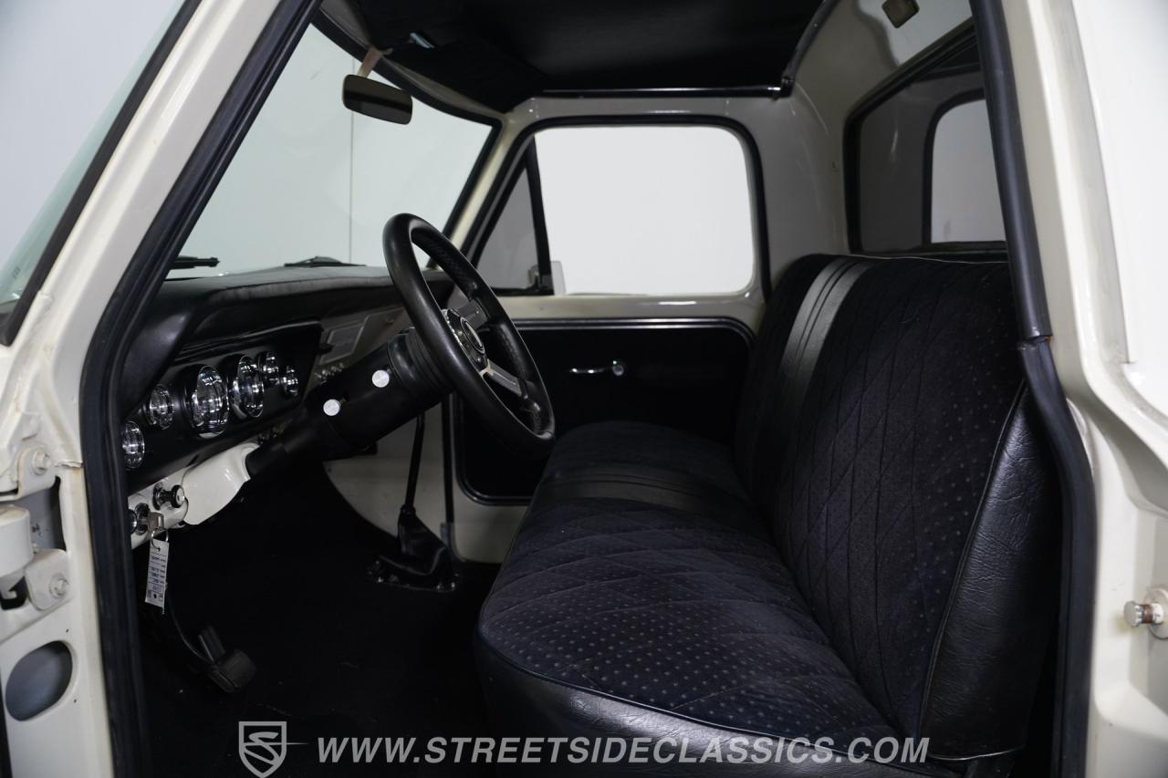 1967 Ford F-100