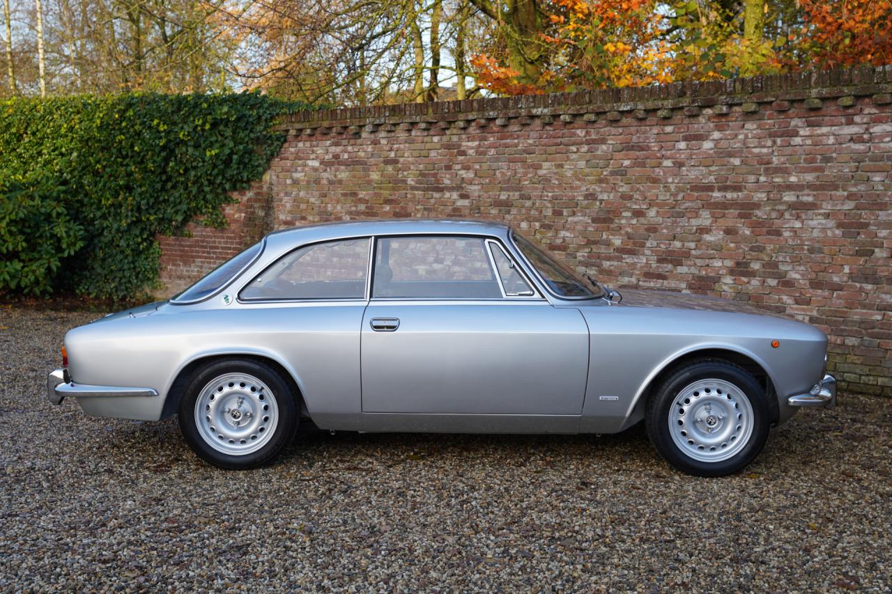 1972 Alfa Romeo 2000 GTV Bertone &ldquo;Fully/TOP restored&rdquo;