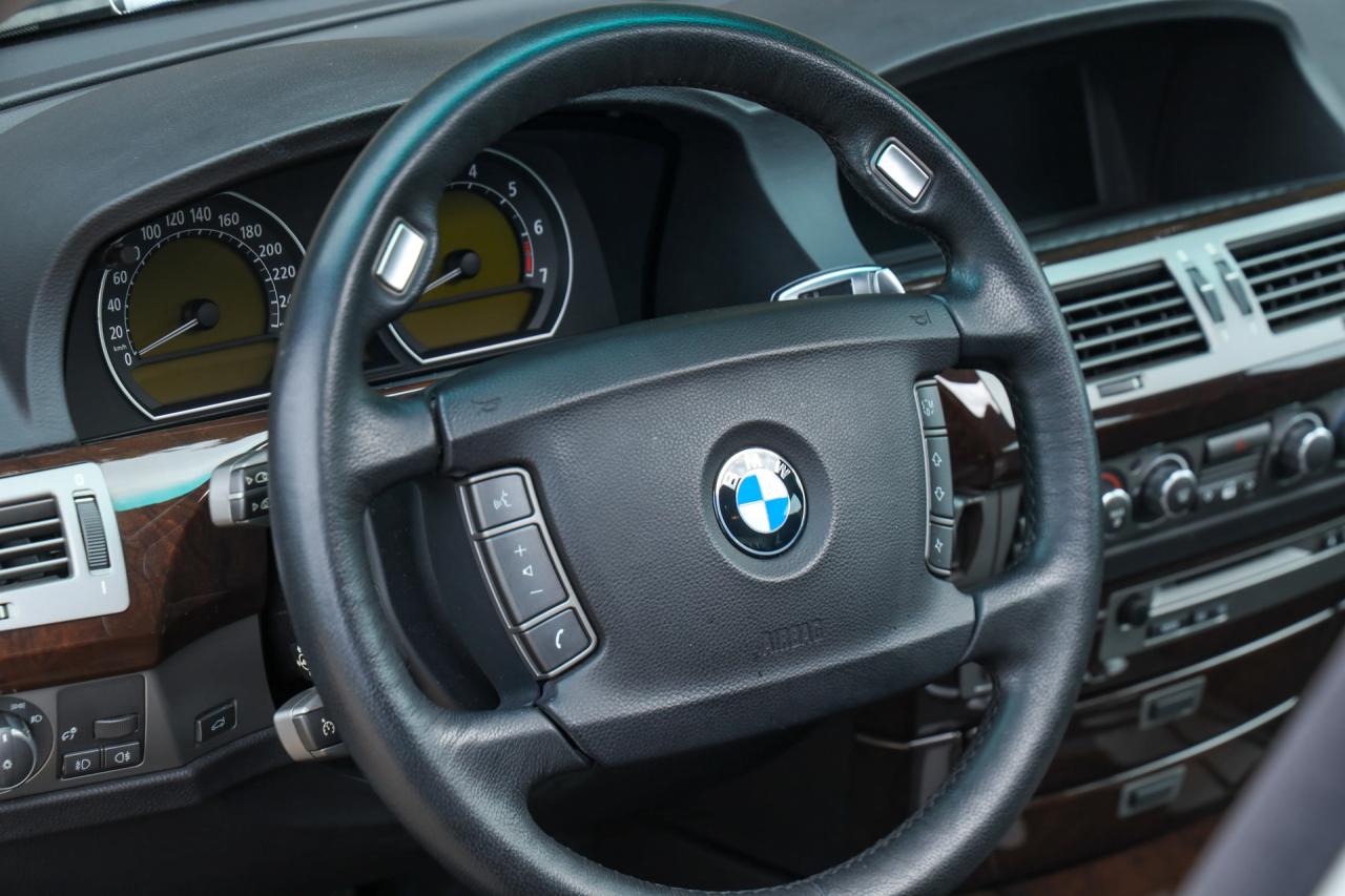2007 BMW 750i Luxurious and stylish &ldquo;70.745 kms history&rdquo;