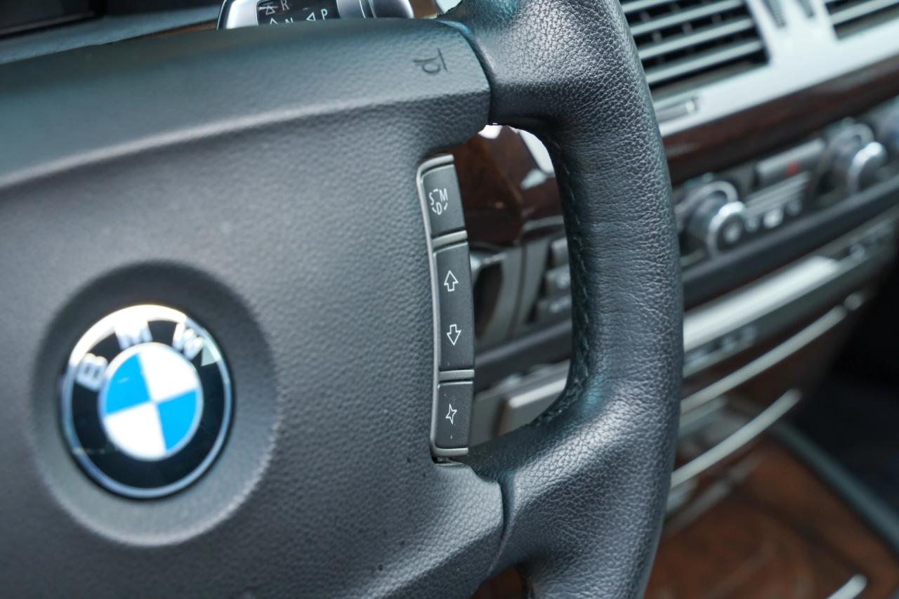 2007 BMW 750i Luxurious and stylish &ldquo;70.745 kms history&rdquo;