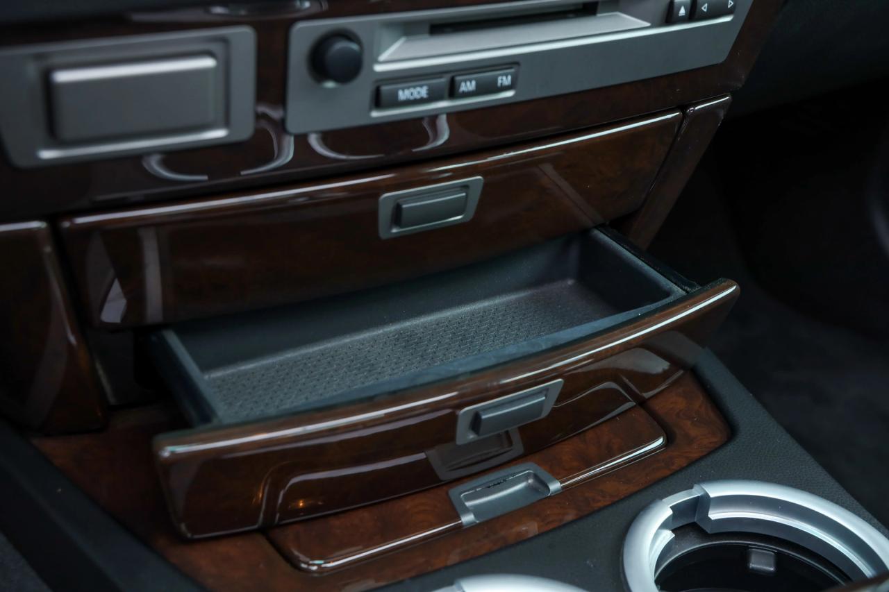 2007 BMW 750i Luxurious and stylish &ldquo;70.745 kms history&rdquo;