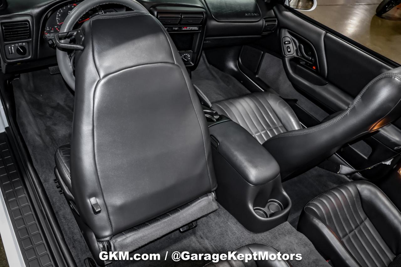 2002 Chevrolet Camaro
