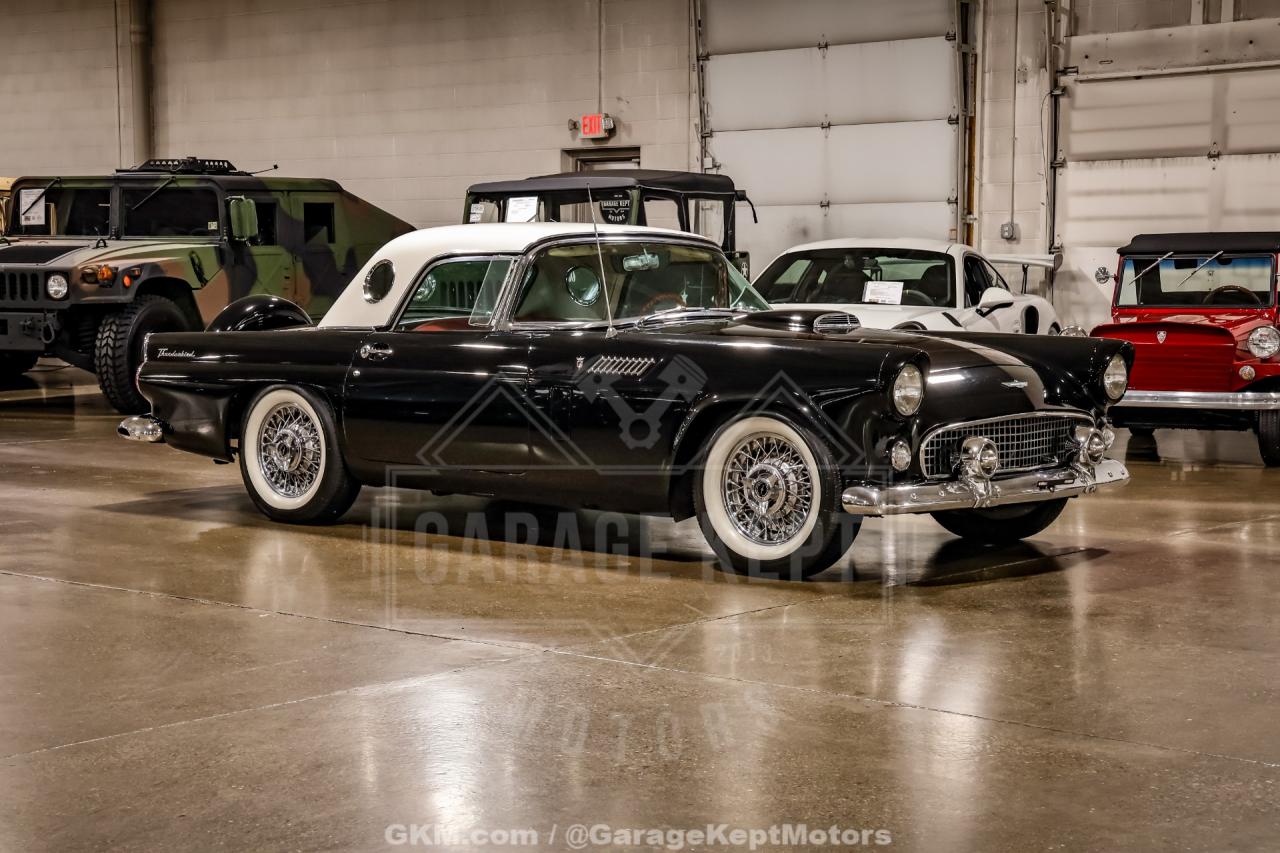 1956 Ford Thunderbird