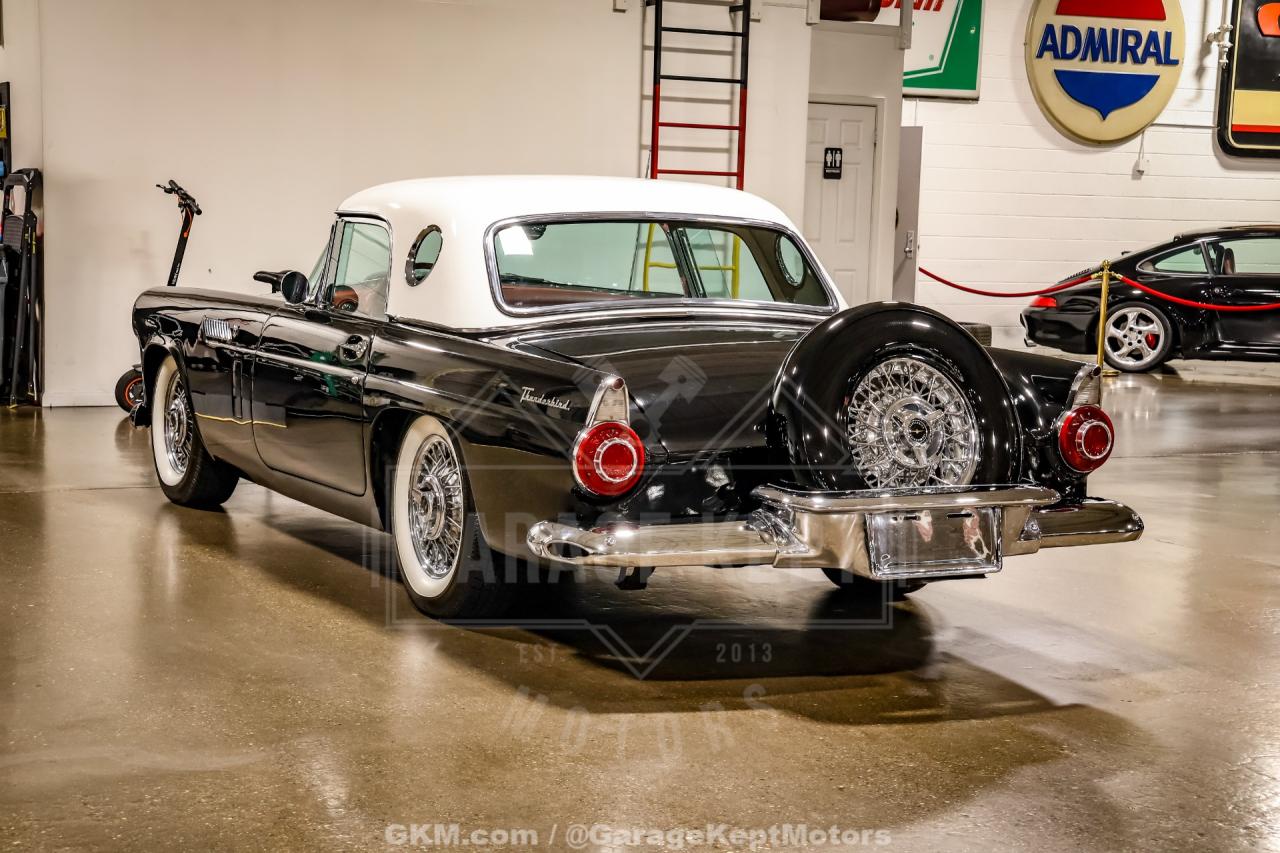 1956 Ford Thunderbird