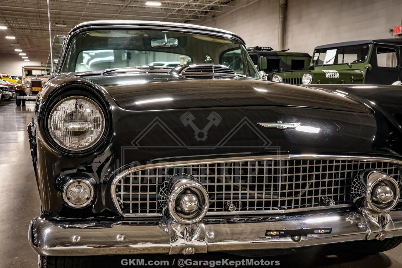 1956 Ford Thunderbird
