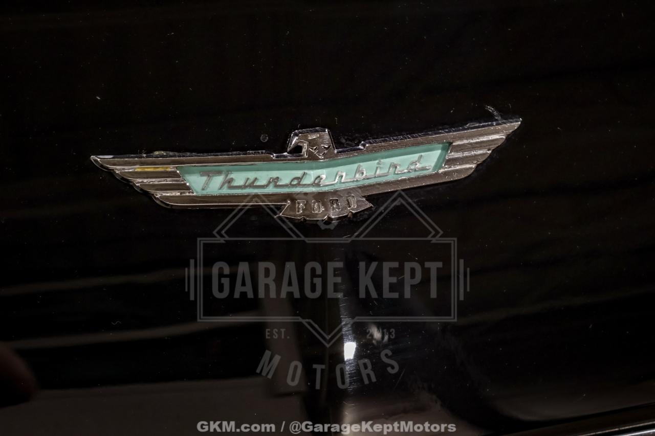 1956 Ford Thunderbird