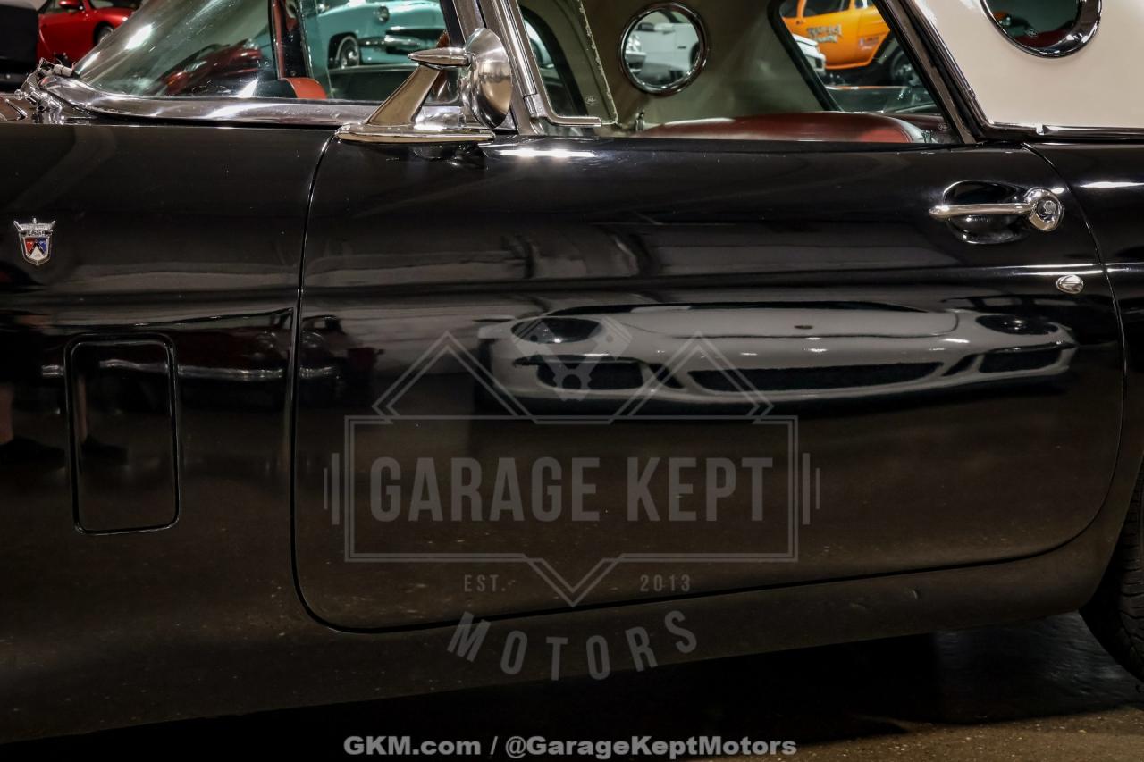 1956 Ford Thunderbird