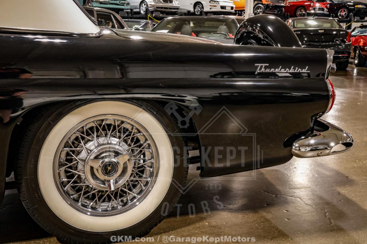 1956 Ford Thunderbird