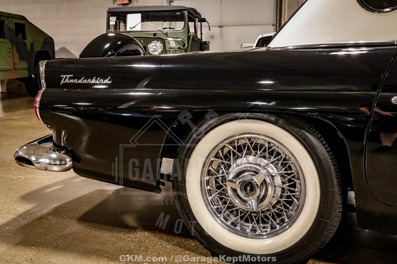 1956 Ford Thunderbird
