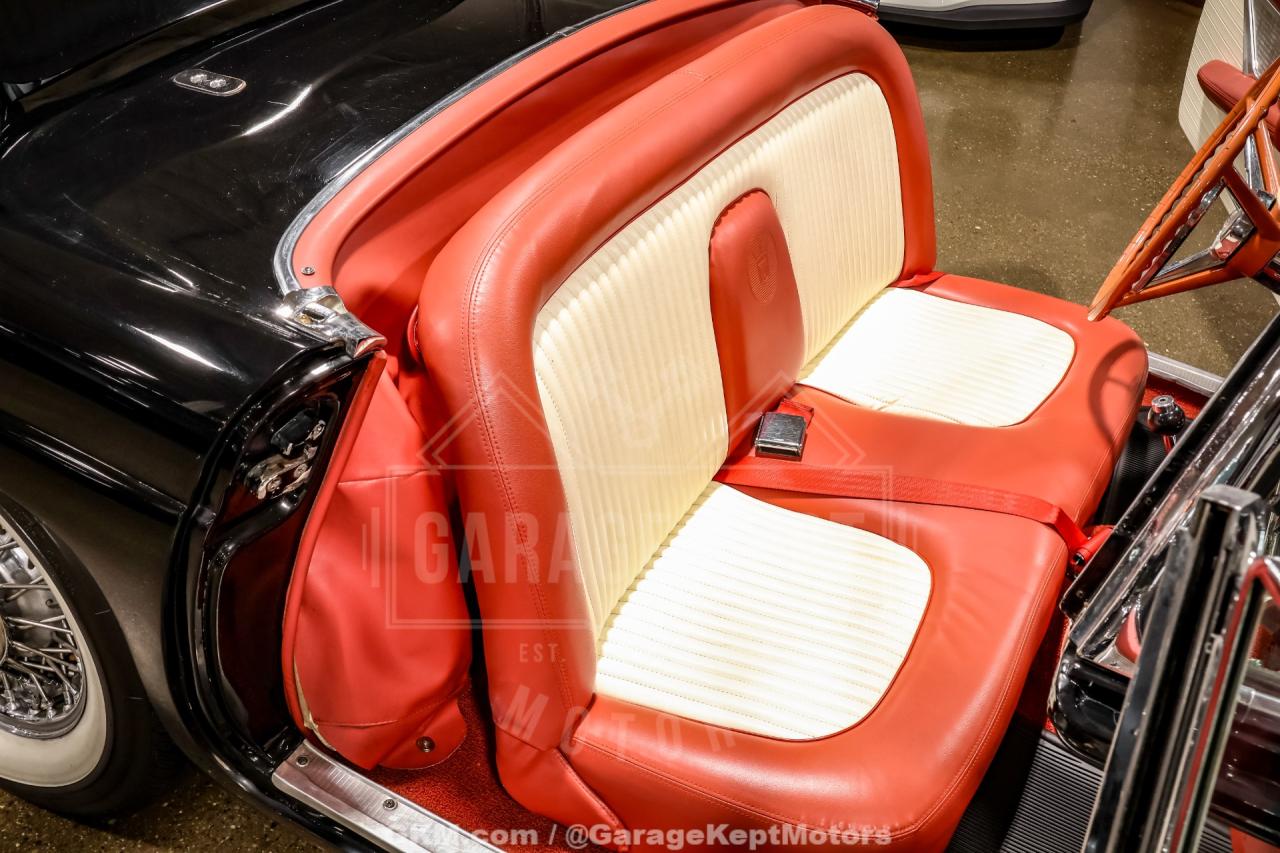 1956 Ford Thunderbird
