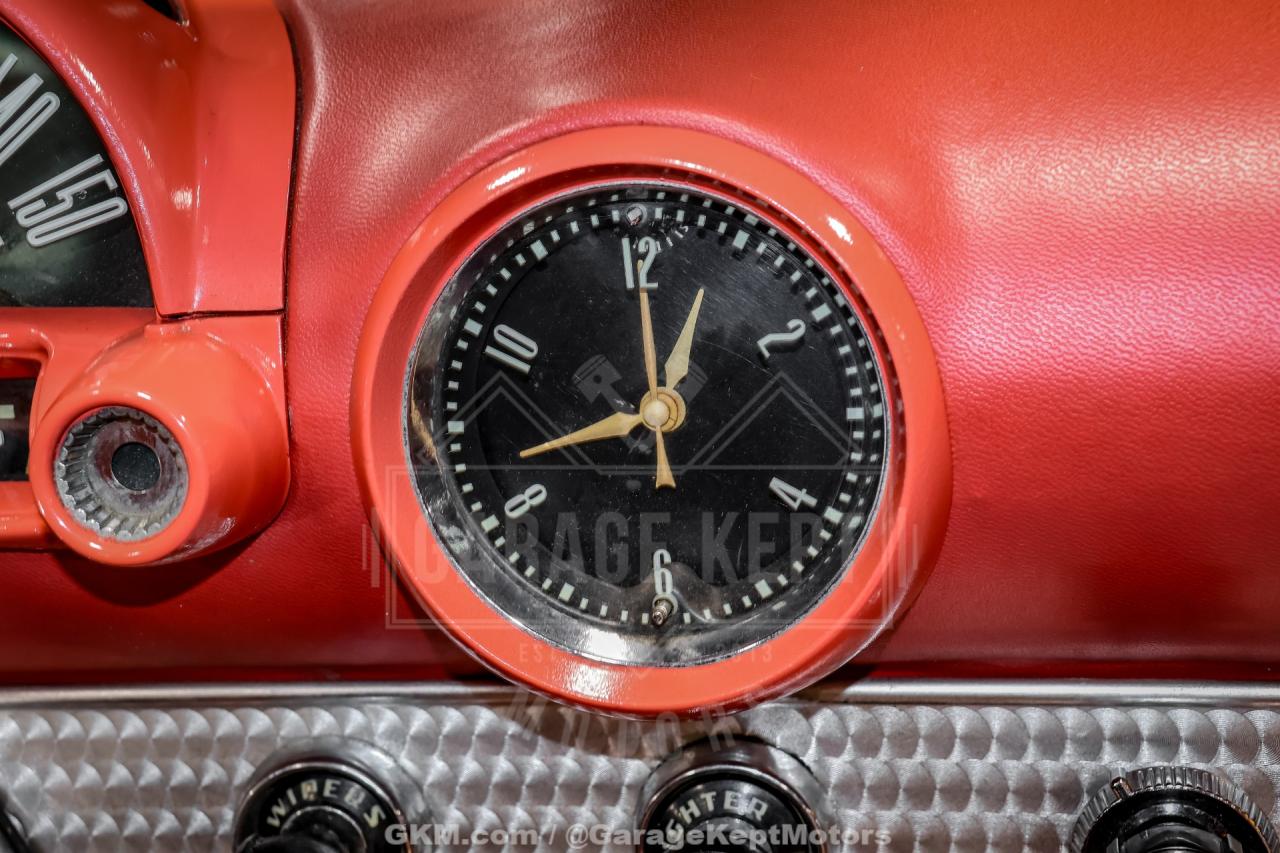 1956 Ford Thunderbird