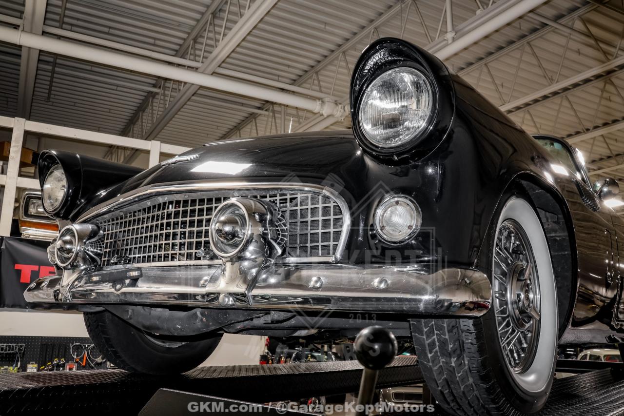 1956 Ford Thunderbird