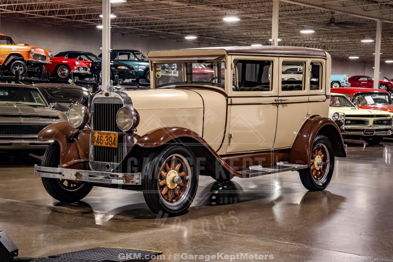 1928 Oldsmobile F-28