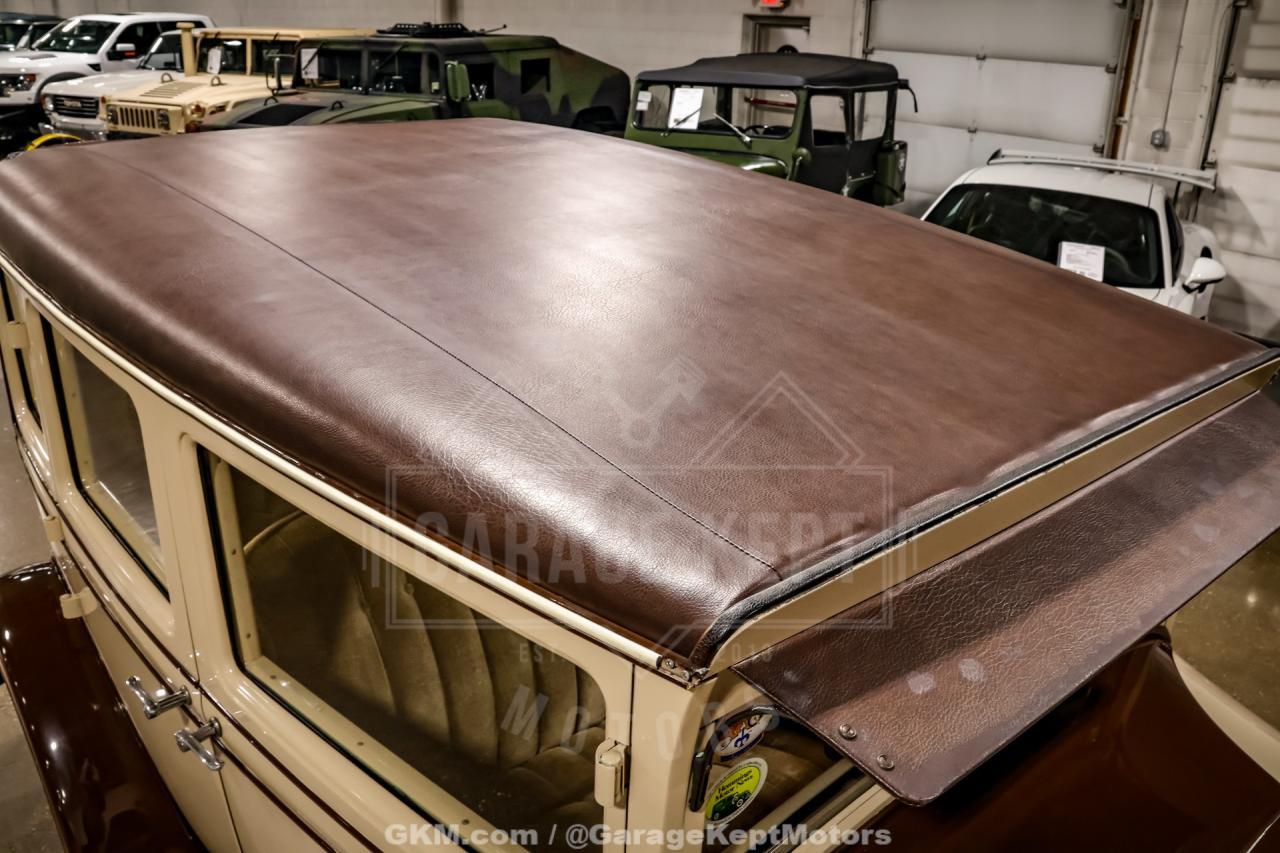 1928 Oldsmobile F-28