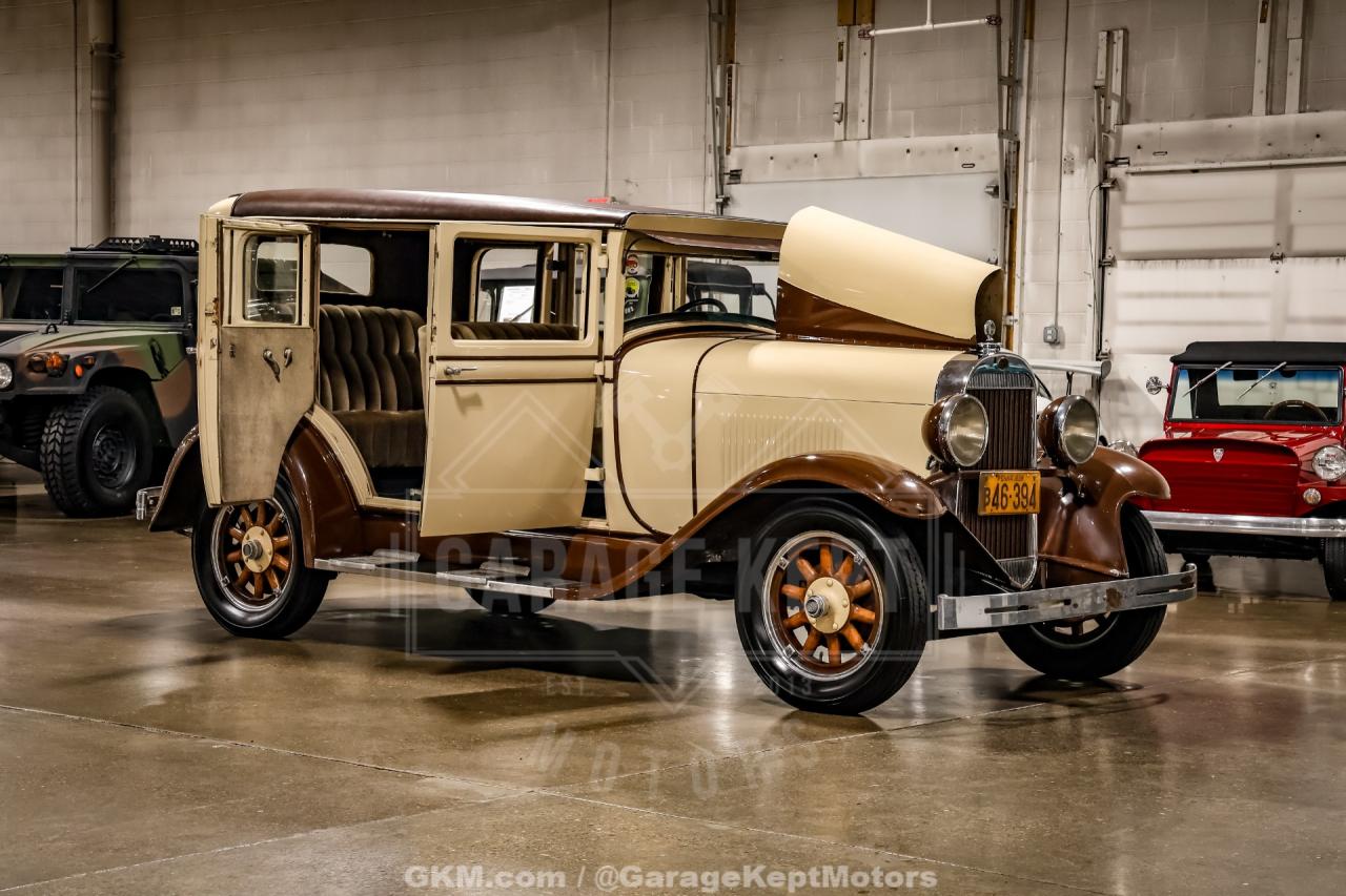 1928 Oldsmobile F-28
