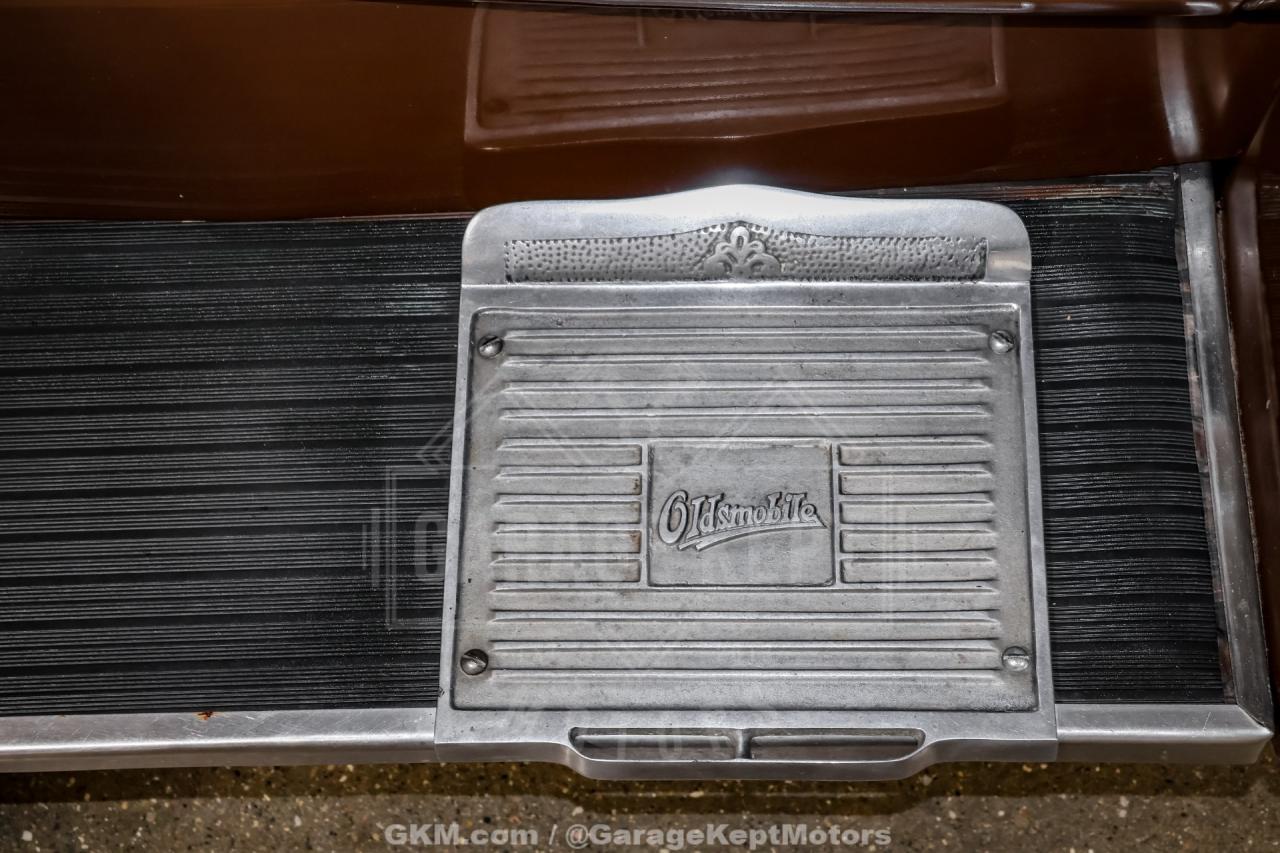 1928 Oldsmobile F-28