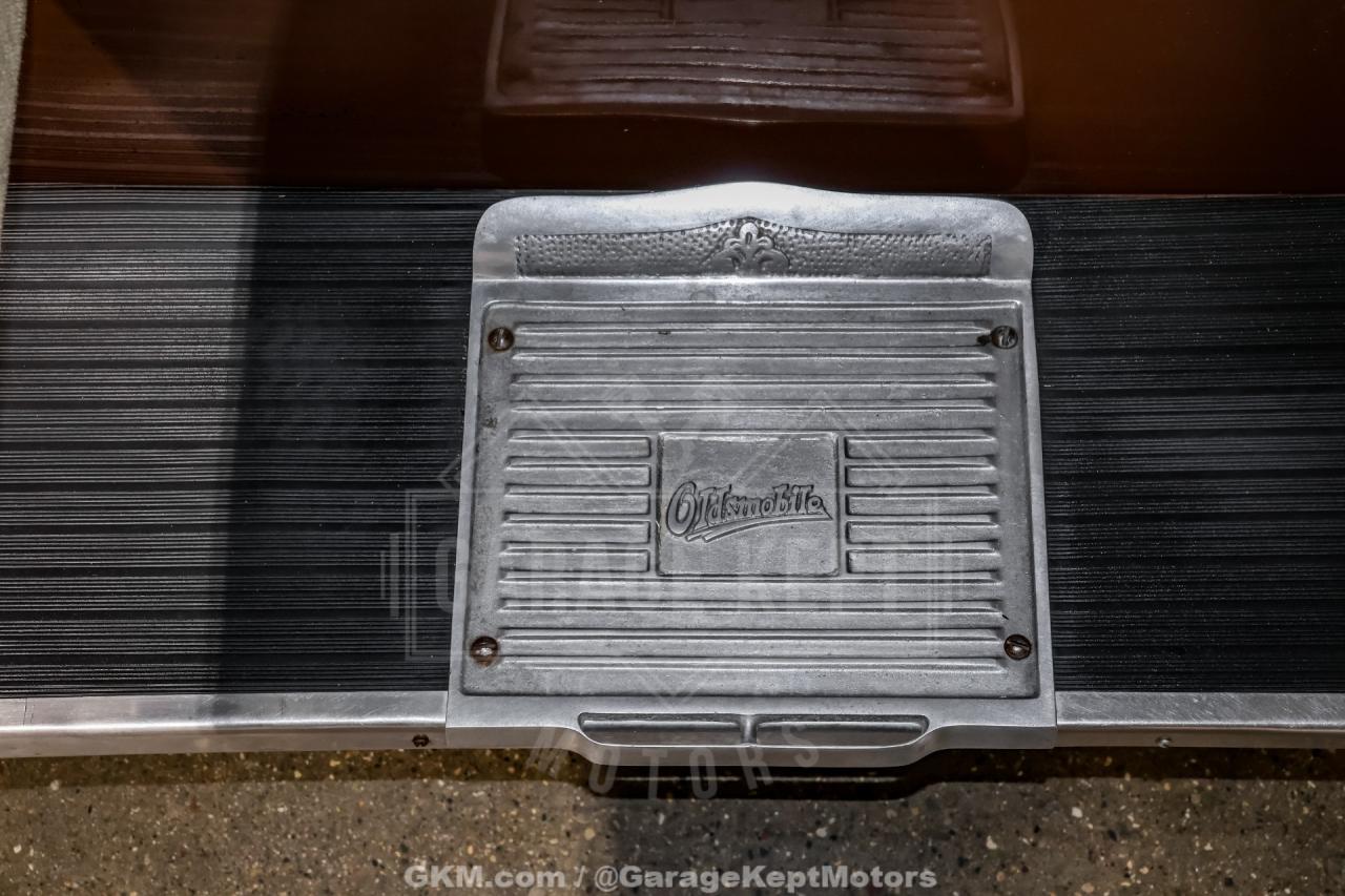 1928 Oldsmobile F-28