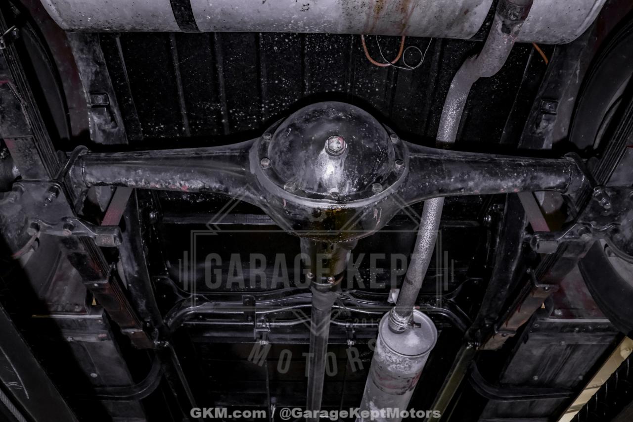 1928 Oldsmobile F-28