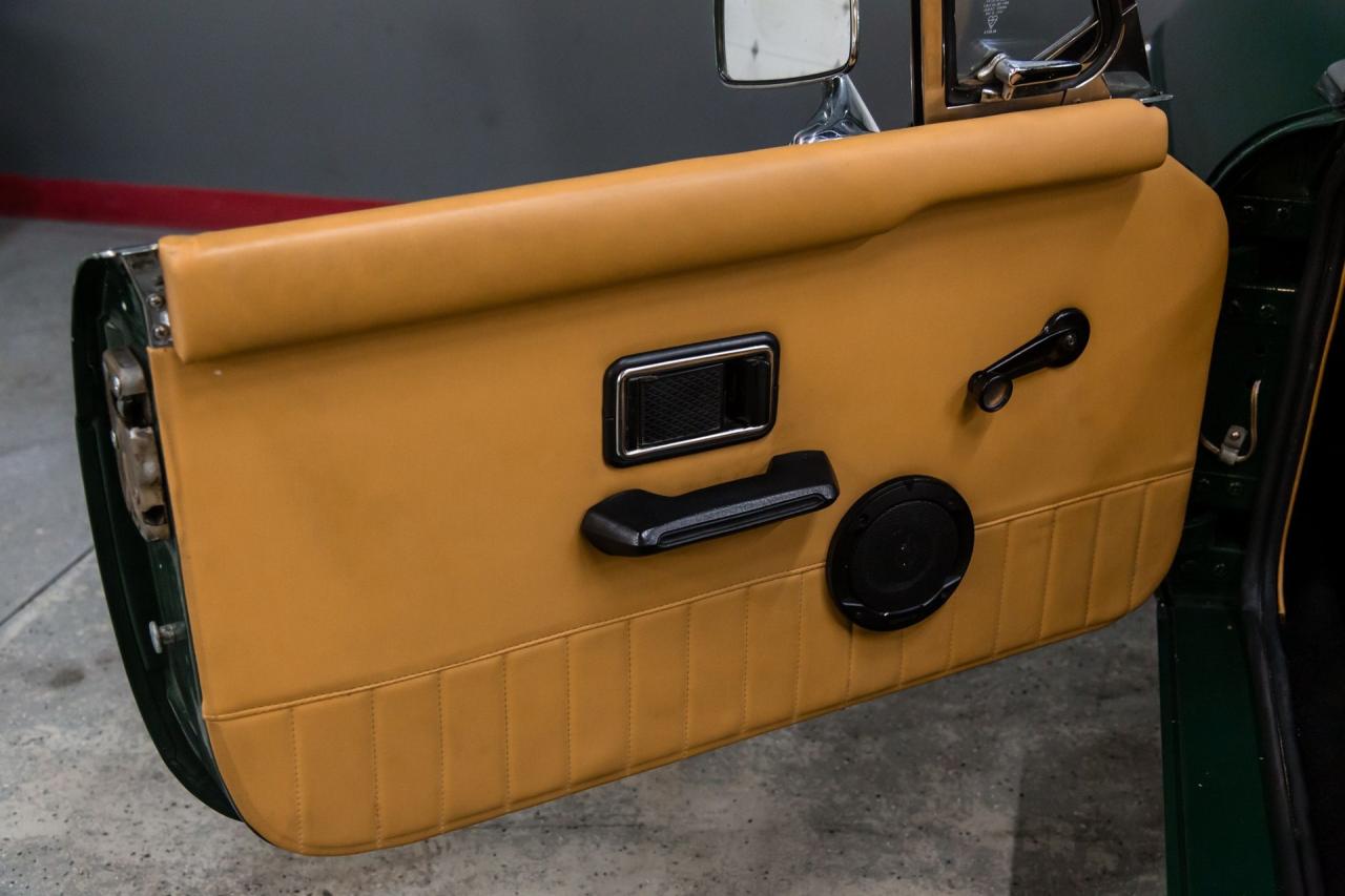 1974 MG MGB Roadster