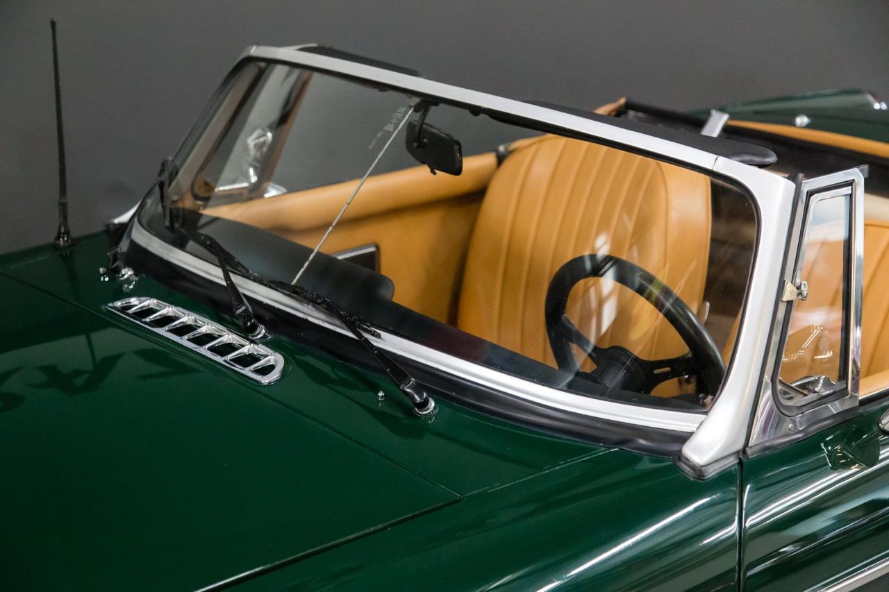 1974 MG MGB Roadster