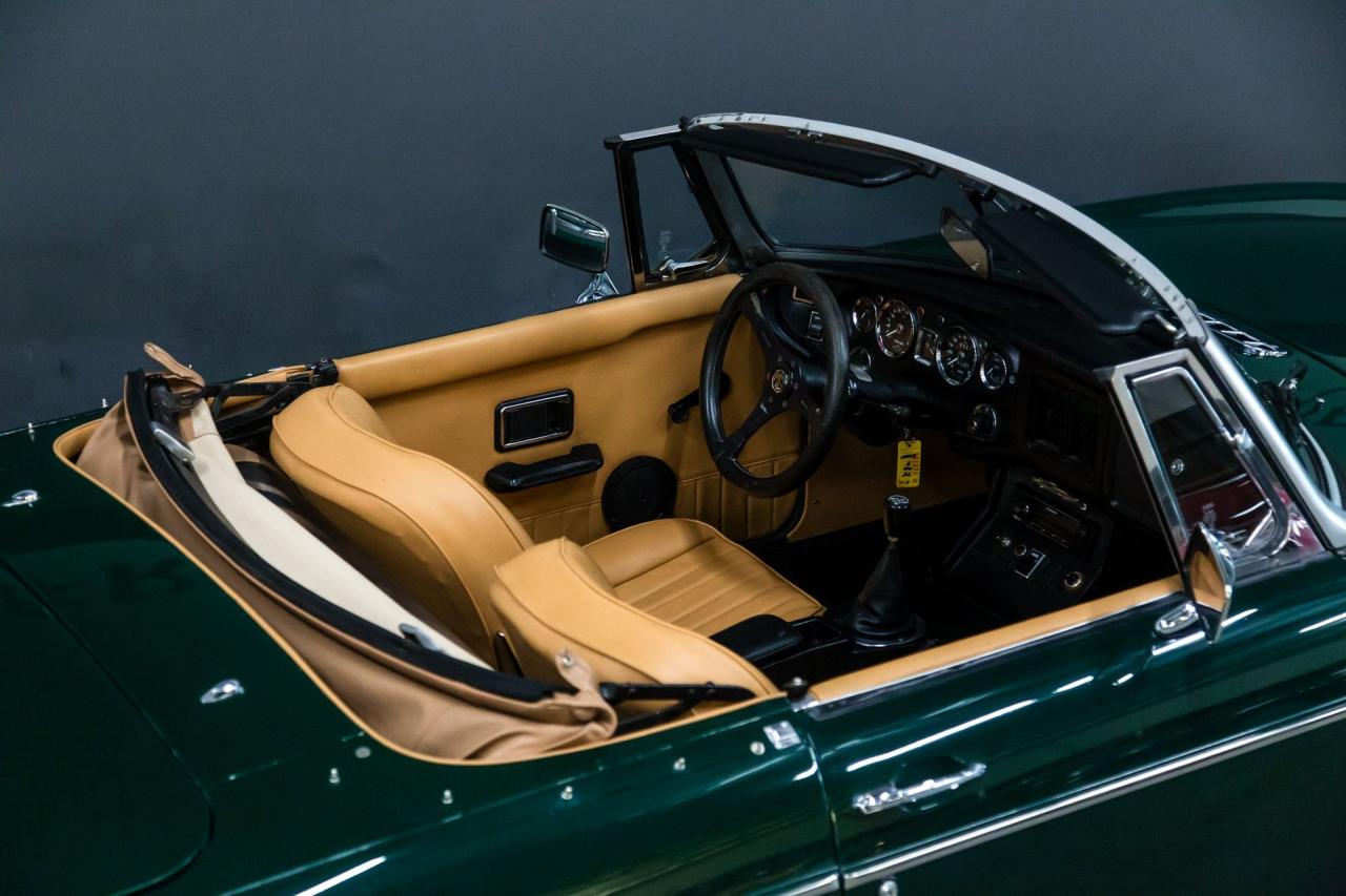 1974 MG MGB Roadster