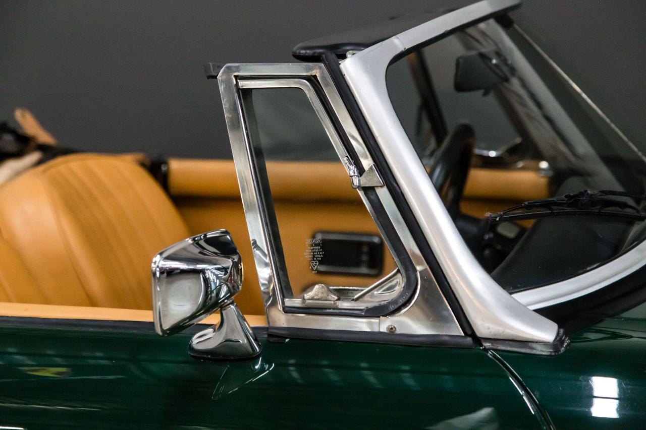 1974 MG MGB Roadster