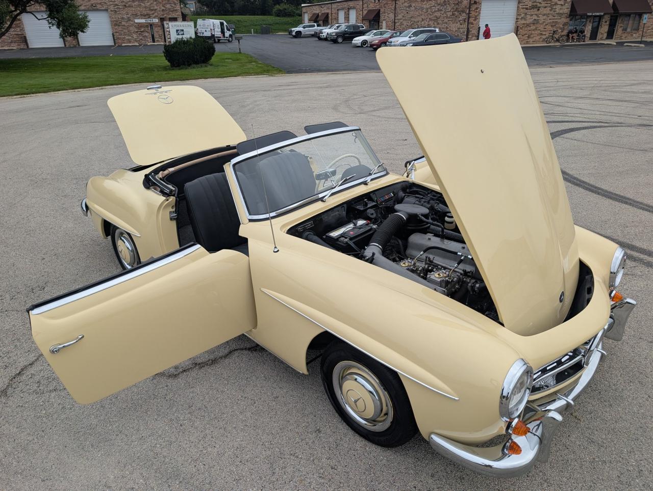 1961 Mercedes - Benz 190SL