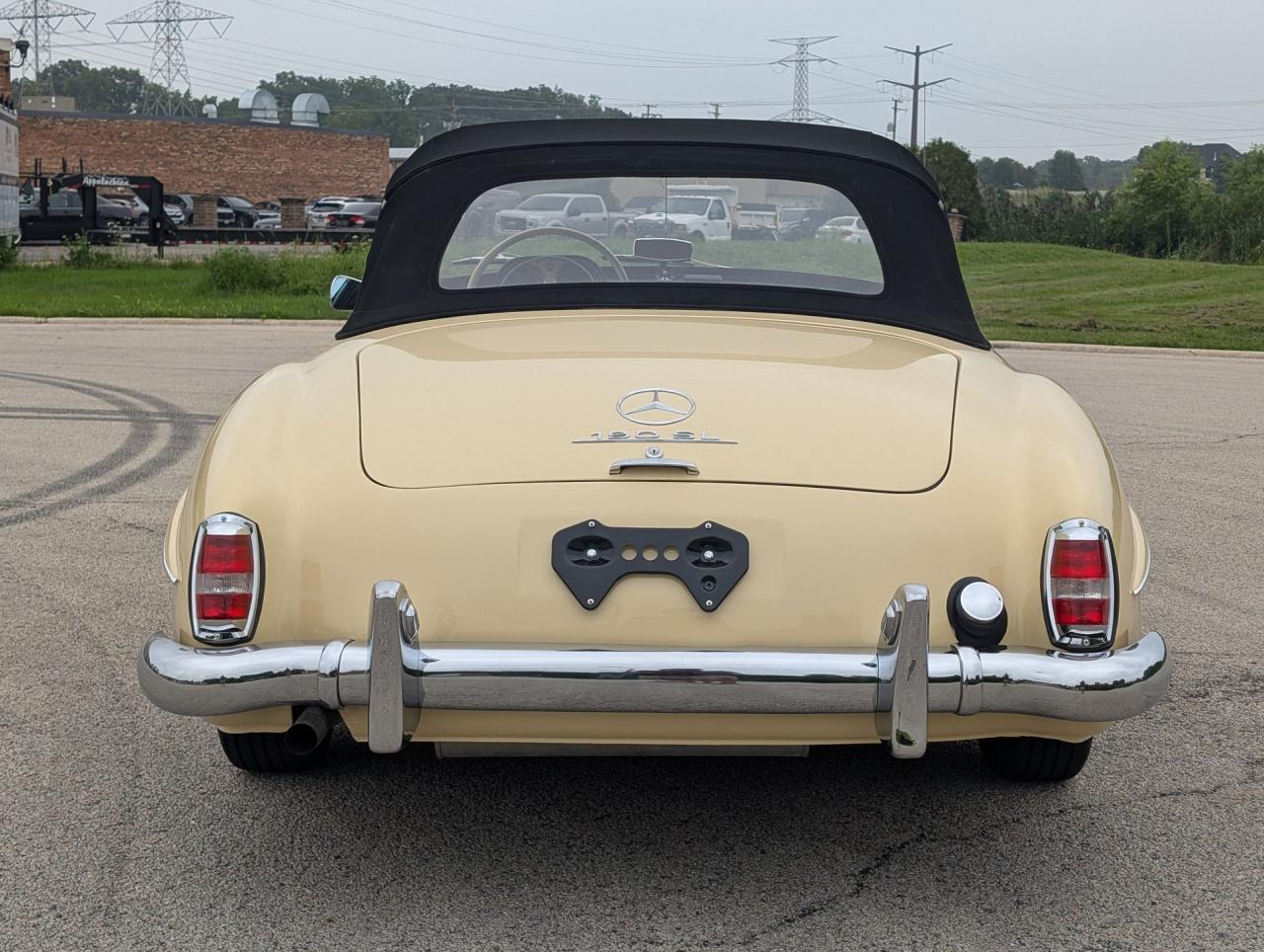 1961 Mercedes - Benz 190SL
