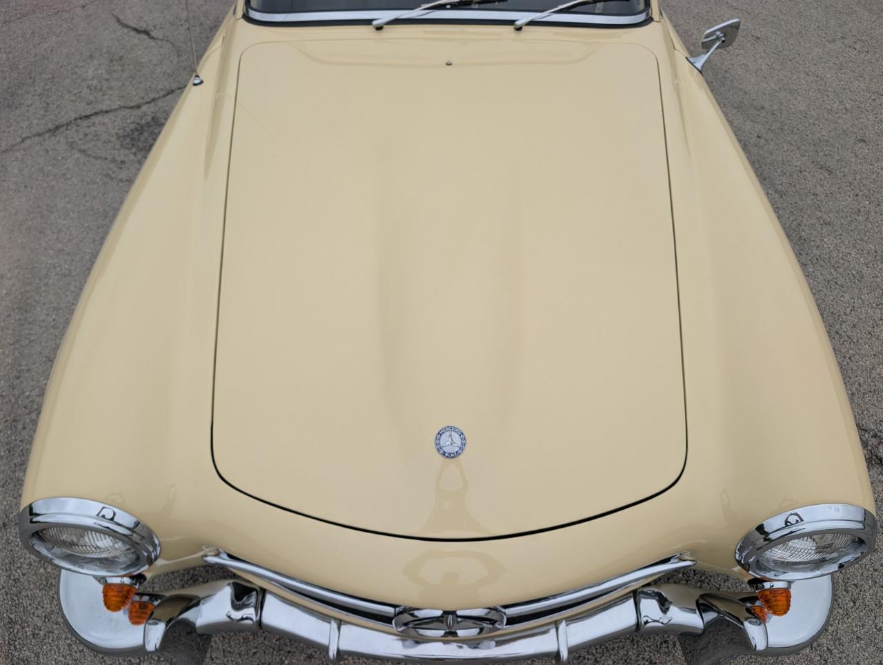 1961 Mercedes - Benz 190SL