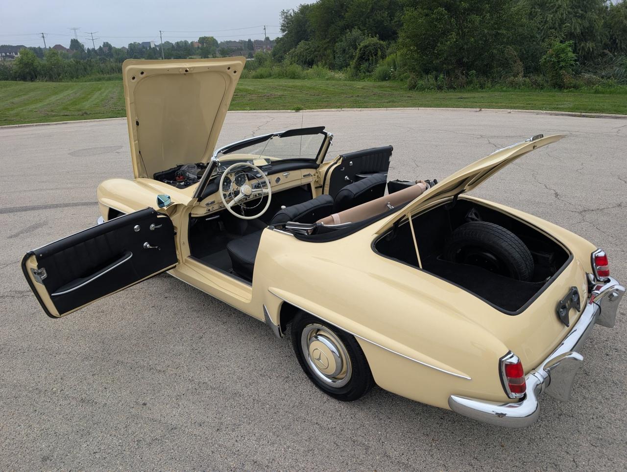 1961 Mercedes - Benz 190SL