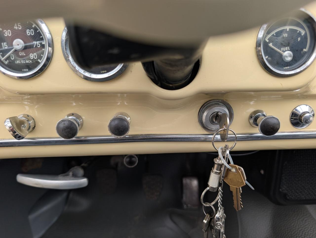 1961 Mercedes - Benz 190SL