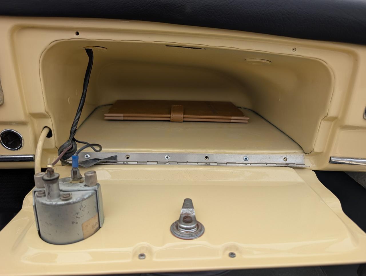 1961 Mercedes - Benz 190SL