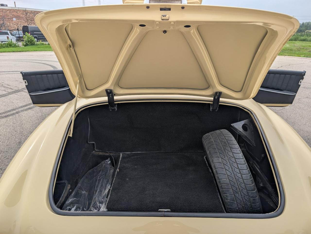 1961 Mercedes - Benz 190SL