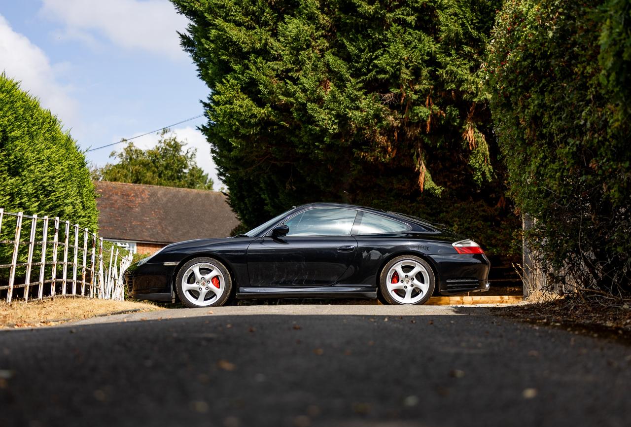 2002 Porsche 911/996 Carrera 4S