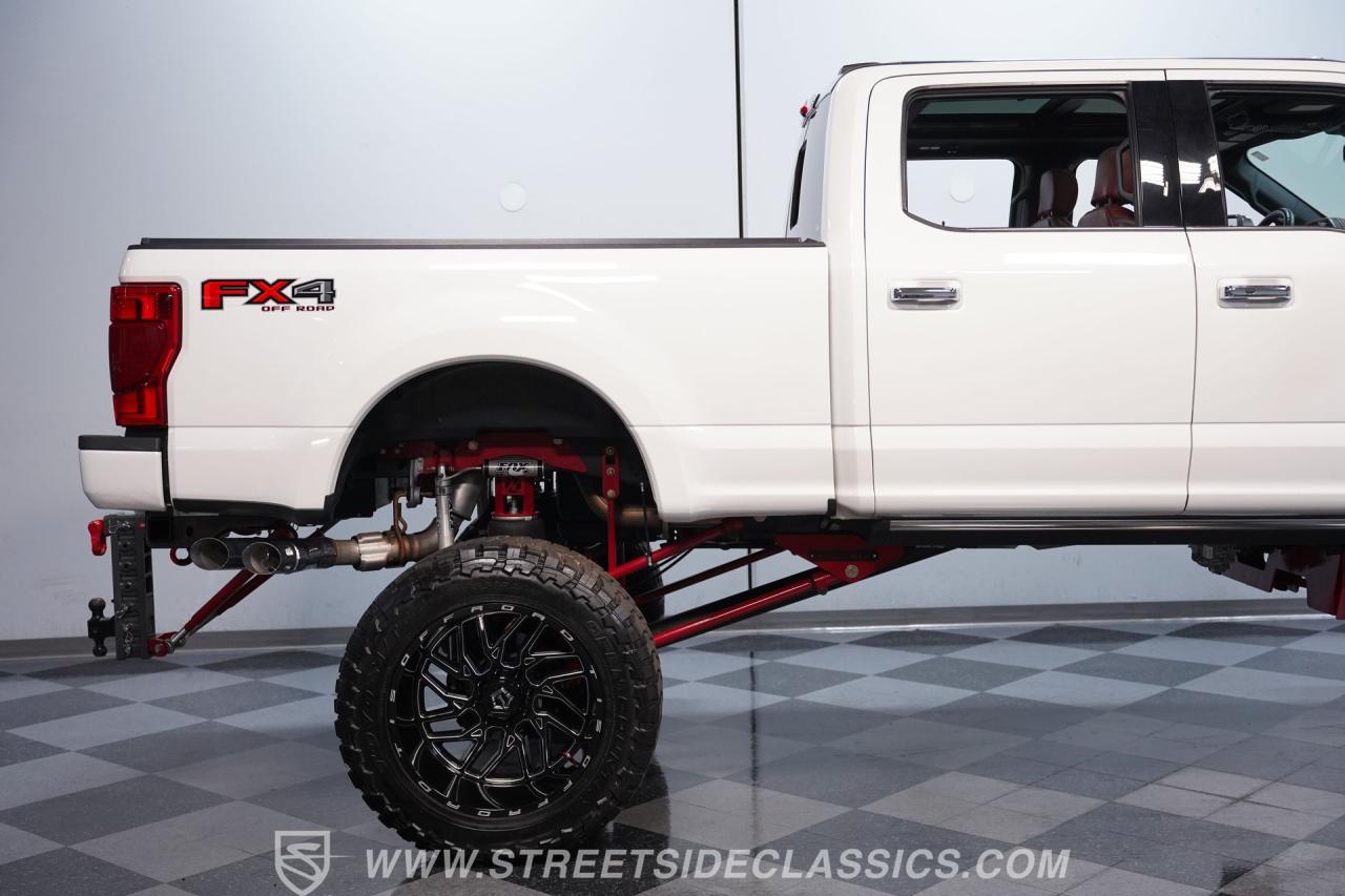 2021 Ford F-350  Platinum Crew Cab 4X4