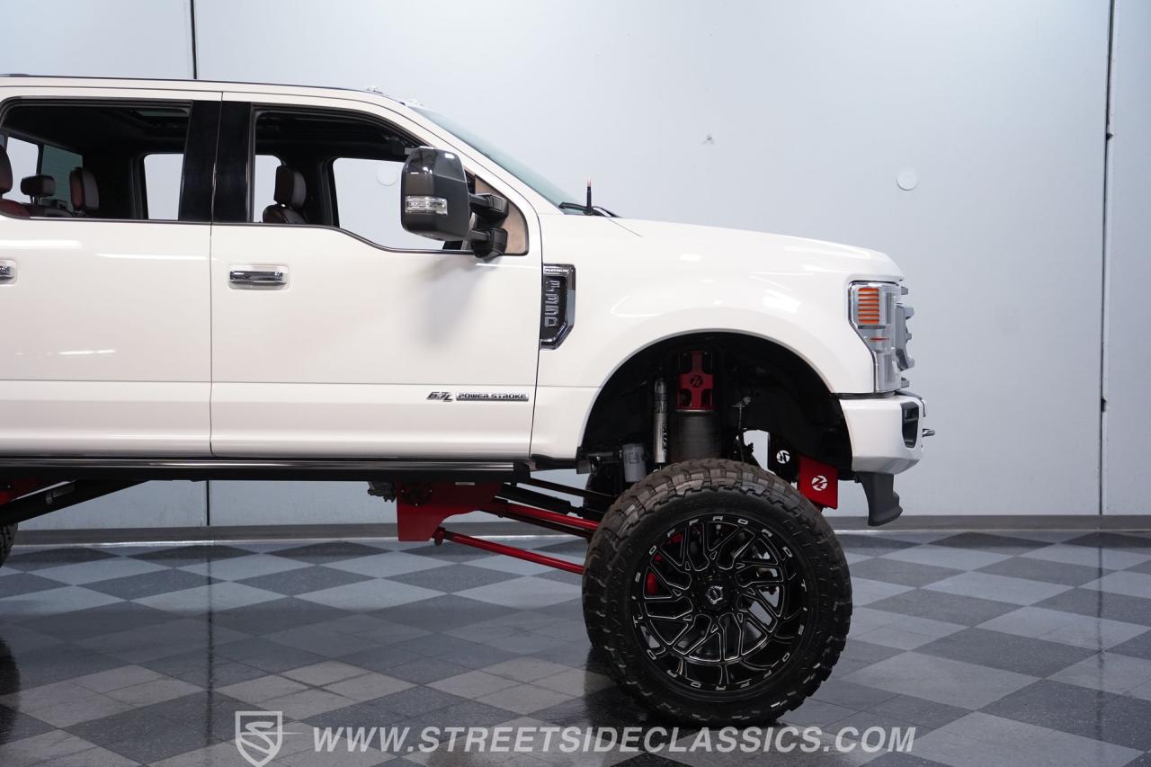 2021 Ford F-350  Platinum Crew Cab 4X4